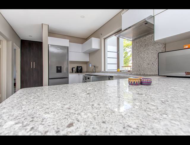 2 BEDROOM APARTMENT RENTED IN NORTHCLIFF